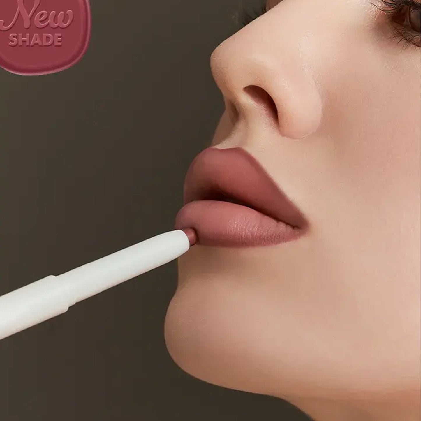 Final 3 hours Buy 2 Get 1 FREE:LIP VOLUME HACK TRIO (3 Shades, Lip Mate Pencil & Melting Balm & Color Gloss)(upsell)